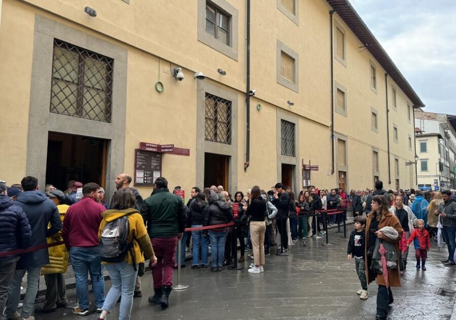 Accademia Gallery Priority Entry Ticket with e-Book - Accademia Priority Entry: What Your $38 Buys You in Real Time
