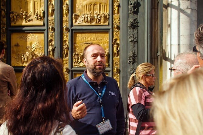 Best of Florence: Small Group Tour Skip-the-Line David & Accademia with Duomo - Where You Start (Piazza San Marco) and Where You Finish (Ponte Vecchio)