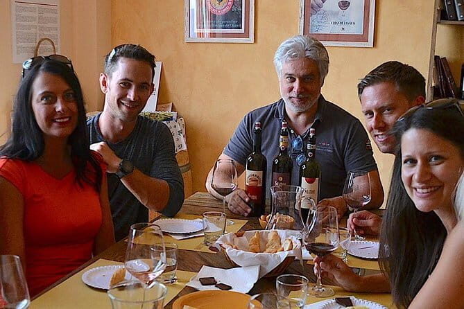 Chianti Classico and Super Tuscan 3 Winery Tour - Starting in Florence: Getting to Lungarno Benvenuto Cellini on Time