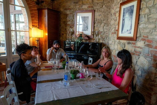 Chianti Vespa Tour with Lunch from Florence & E-car Option - Vespa vs Topolino e-car: Choose the Comfort Level That Matches Your Day