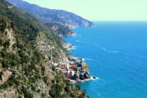 Cinque Terre and Pisa Tower Tour from Florence Semi Private - Cinque Terre planning: why this tour focuses on 3 villages