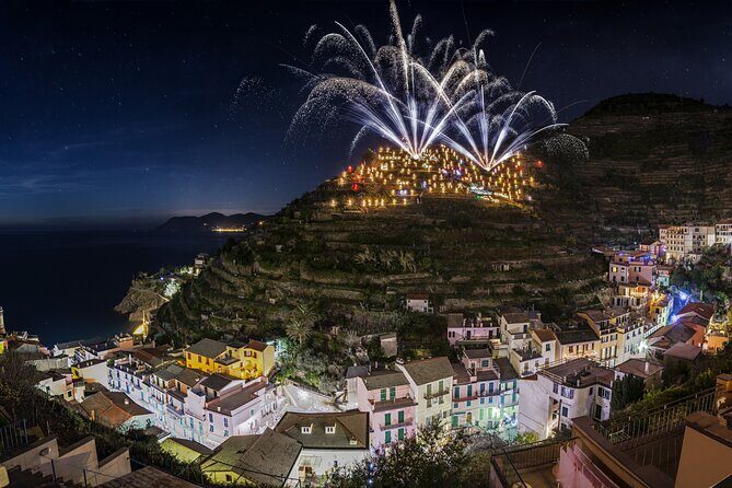 Cinque Terre and Pisa Tower Tour from Florence Semi Private - Manarola: an easy hour that still leaves room for wandering