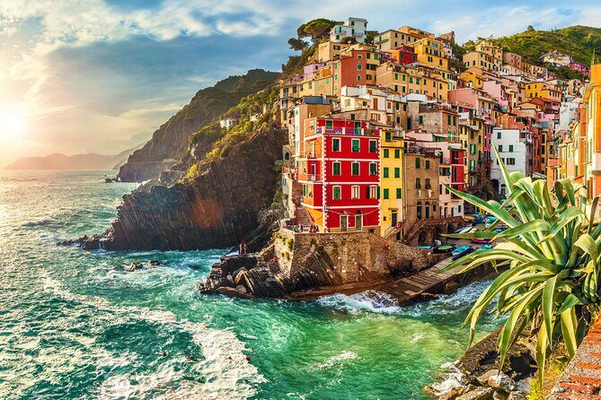 Cinque Terre and Pisa Tower Tour from Florence Semi Private - Vernazza: port-town time for photos, shopping, and a slower pace