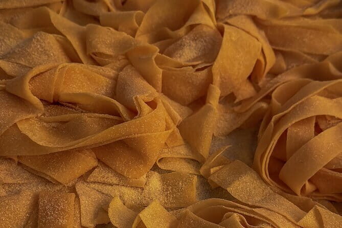 Cooking Art Brunelleschi with Unlimited Wine - A medieval-tower pasta lesson in Florence