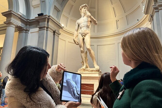 DAVID and Accademia Gallery Private Tour in Florence - Skip-the-line priority: how to handle the real Accademia crowd