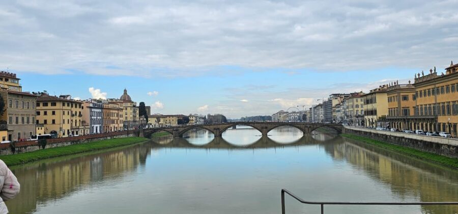 Florence: 2-Hour Guided Bike Tour - The Duomo complex and Piazza della Repubblica: photo stops with real context