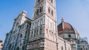 Florence: 2-Hour Guided Sightseeing Bike Tour - Getting Set Up: Meeting Points and Luggage Storage