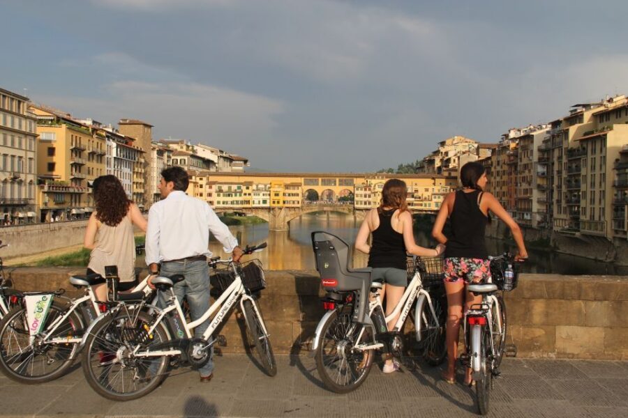 Florence: City Sightseeing Guided Bike Tour - Palazzo Pitti and the Oltrarno Thread You’ll Remember