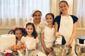 Florence: Cooking Class Pasta & Tiramisu Making Unlimited Wine - Meeting Point Maze: Different Restaurants at 10:00, 12:00, 15:00, and 19:00