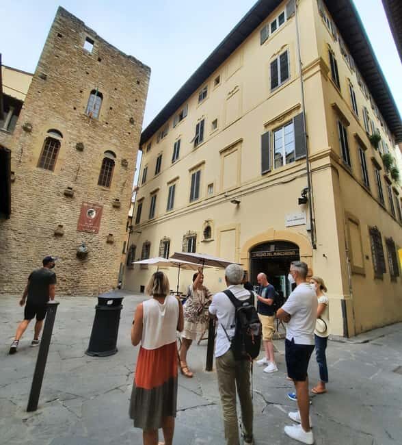 Florence: Dan Brown's Inferno 2-Hour Walking Tour - Palazzo Vecchio Inside: The One-Hour Moment That Changes the Trip