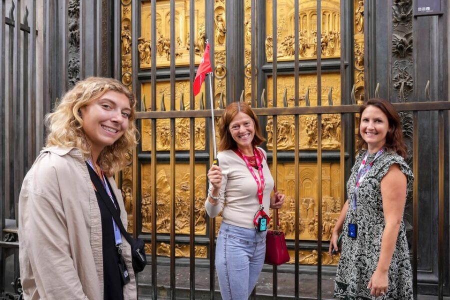 Florence: Duomo Cathedral Guided Tour with Fast-Track Entry - Skip the Duomo line, then get the stories you came for