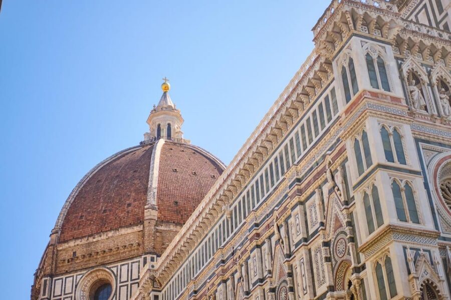 Florence: Duomo Cathedral Skip-the-Line Guided Tour - Inside Santa Maria del Fiore: Marbles, Naves, Stained Glass, and the Last Judgement