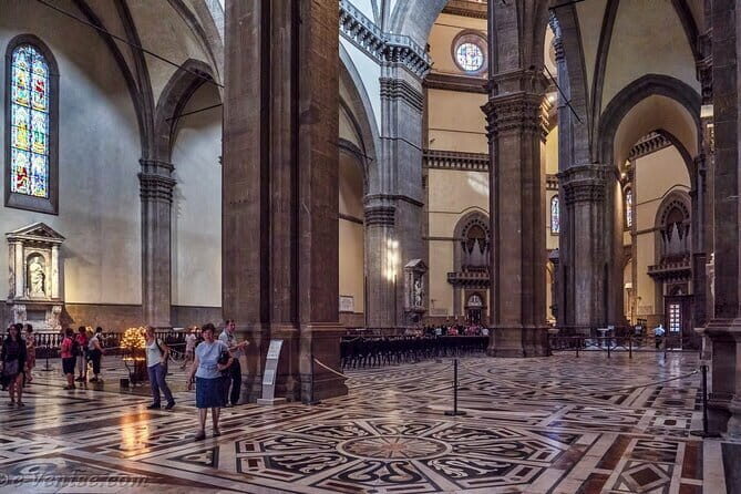 Florence Duomo Cathedral with Host & Audio Guide (Interior Only) - What the 1-Hour Visit Actually Covers (And What It Doesn’t)
