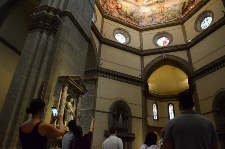 Florence: Duomo Complex Tour with Giotto Tower Ticket - Meet point and flow: Via de’ Martelli to the Duomo complex