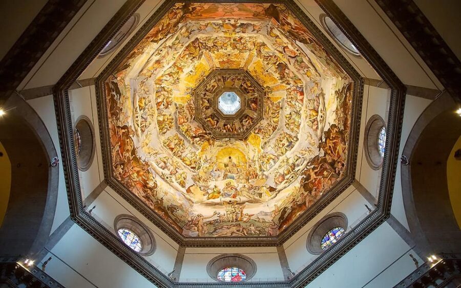 Florence: Duomo S. Maria del Fiore Guided Tour - Porta del Paradiso: the first look at the Duomo complex mindset