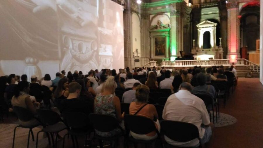Florence: Evening Classical Music Concert - Santo Stefano al Ponte Vecchio Auditorium vs. Zeffirelli Museum