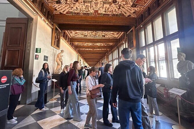 Florence Evening Walking Tour: Stories of Power, Love & Betrayal - Piazza della Signoria and Palazzo Vecchio: Florence’s Power Center on Full Display