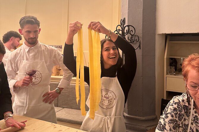 Florence: Flambé Cheese Wheel Truffle Pasta Class & Tiramisù - Via de Bardi Evening Timing: A 3-Hour Meal You Can Plan Around