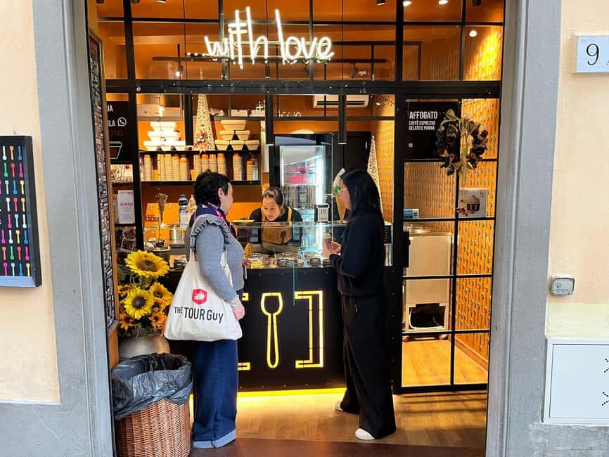 Florence: Food Walking Tour with Local Steak and Tuscan Wine - The Florentine steak dinner at the trattoria: the main event payoff