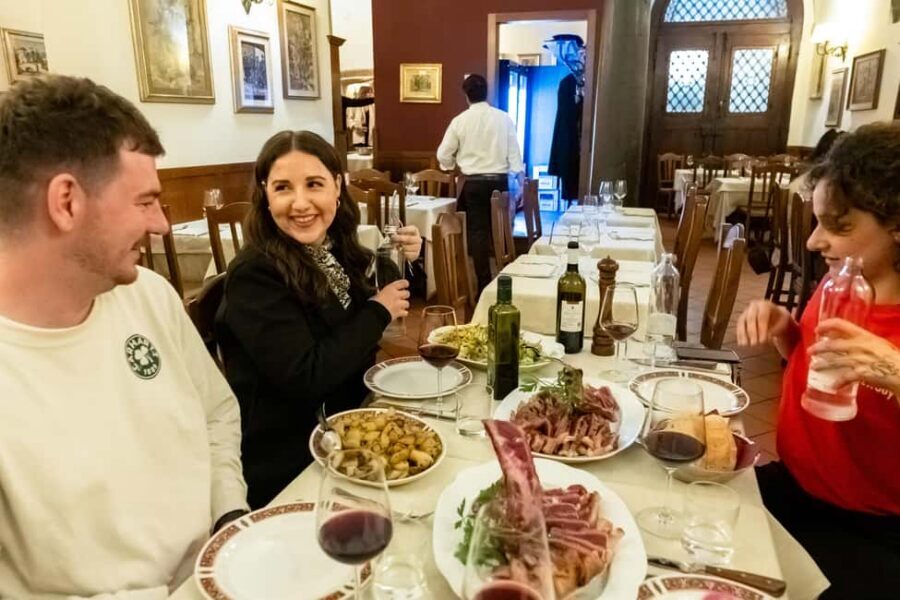 Florence: Food Walking Tour with Local Steak and Tuscan Wine - How this tour earns its $65 price tag