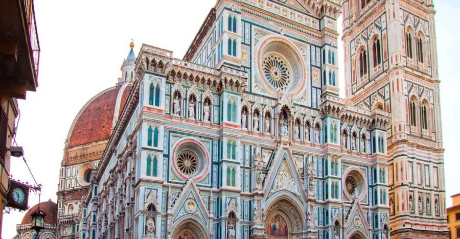 Florence: Giotto's Bell Tower and Cathedral Entry Ticket - Baptistery of San Giovanni: golden mosaics and the scale of time