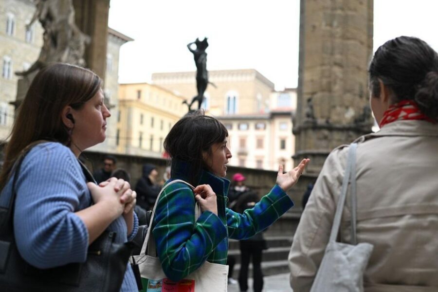 Florence: Guided Tour of Medici Family Secrets and Chapels - Michelangelo’s New Sacristy: The Burials That Turn Grief Into Power