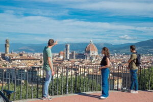 Florence Hills E-Bike Tour with Gelato Tasting - Meeting Point to First Pedal: Via dei Neri in Plain Terms