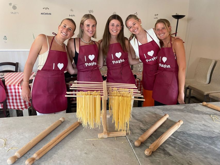 Florence: Lasagna and Spaghetti-Making Class - What You Can Bring Home: Skills and an English Recipe Booklet