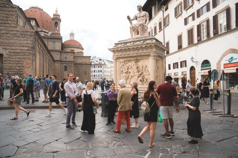 Florence: Medici Family Guided Walking Tour - San Lorenzo Church: Florence’s cathedral past and a Medici Renaissance rebuild