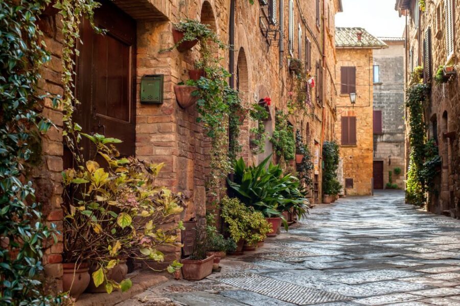 Florence: Monteriggioni & Val d'Orcia Optional Wine Tasting - Val d’Orcia Between Stops: Why the Drive Feels Like Part of the Show