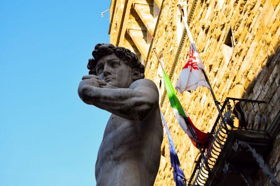 Florence: Mysteries of the Medici Guided Walking Tour - From My Green Tour to the old streets: the 1.5-hour rhythm