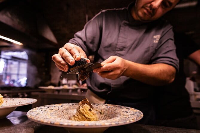 Florence Oltrarno Neighborhood Food & Wine Dine Around - Stop 2 at BABAE: A Quick Prosecco Reset