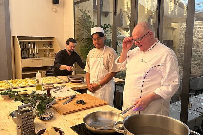 Florence: Pasta Cooking Class with Unlimited Wine - What to Bring (and What You Don’t Need)
