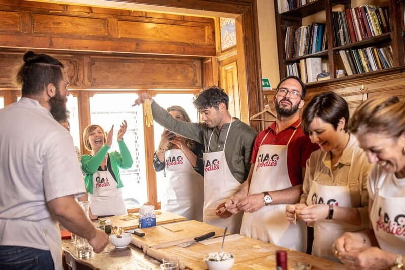 Florence: Pasta & Tiramisu Class with Unlimited Wine - Key highlights that matter