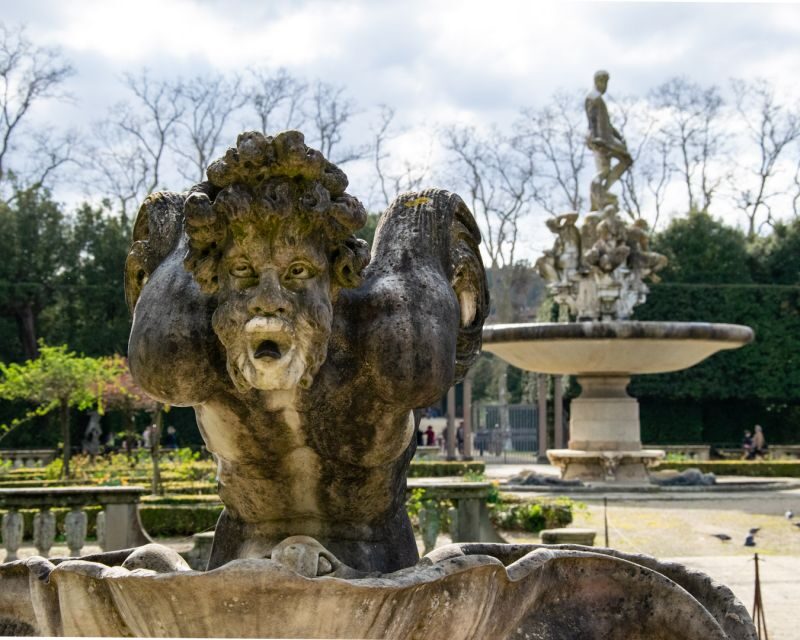 Florence: Pitti Palace and Boboli Gardens Walking Tour - Palazzo Pitti Rooms: Art, Power, and the Palatine Gallery Thread