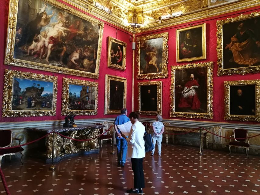 Florence: Pitti Palace and Palatina Gallery Ticket and Tour - 110 minutes with a live English guide: what the pacing feels like