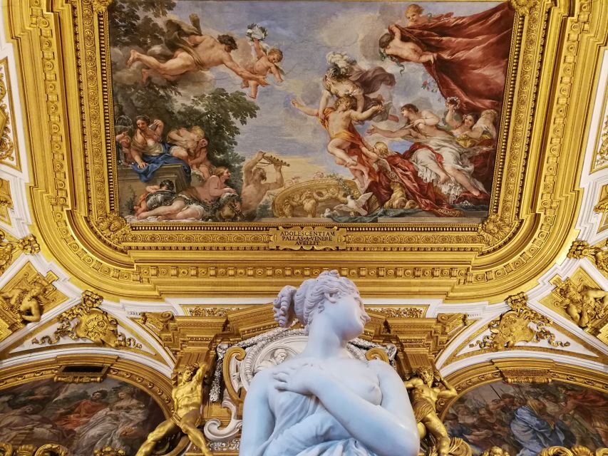 Florence: Pitti Palace and Palatina Gallery Ticket and Tour - Piazza Pitti meeting point and how to avoid the first hassle