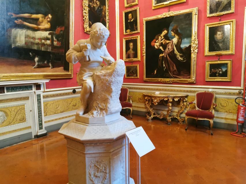 Florence: Pitti Palace, Boboli Garden, Palatine Gallery Tour - Pitti Palace feels different when you start early