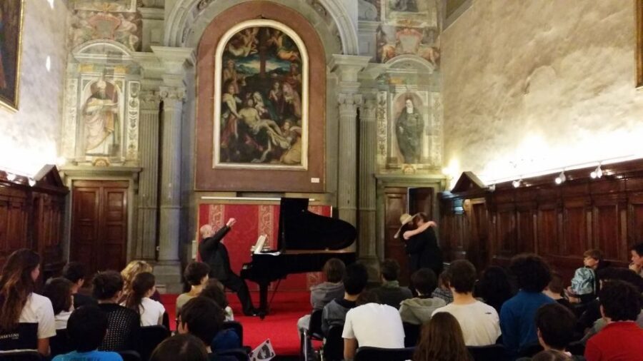 Florence: Pizza Dinner and Opera Arias Concert - The Opera-Arias Concert at Santa Monaca: The Real Show