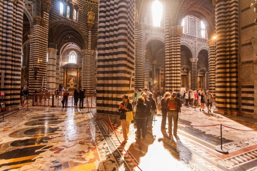 Florence: Siena, San Gimignano & Monteriggioni with Tasting - How the GT coach keeps 11 hours from feeling endless