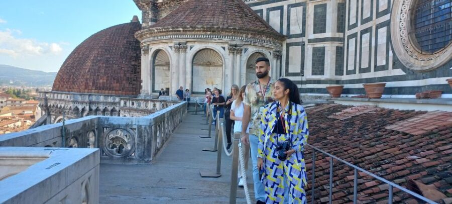 Florence: Skip-the-Line Duomo Guided Tour and Rooftop Dome - What to bring and wear so you don’t get blocked at the door