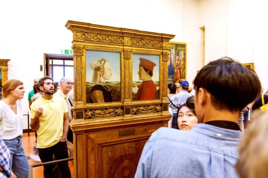 Florence: Skip-the-Line Uffizi Gallery Small Group Tour - The Uffizi Terrace: Your Florence Reward