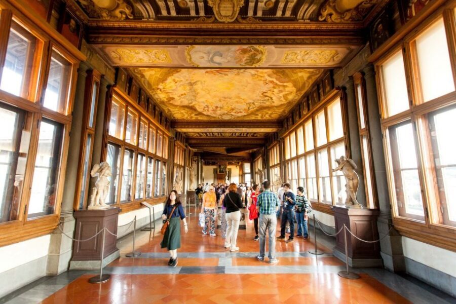 Florence: Skip-the-Line Uffizi Gallery Small Group Tour - Small Group Size and Headsets: Why It Matters