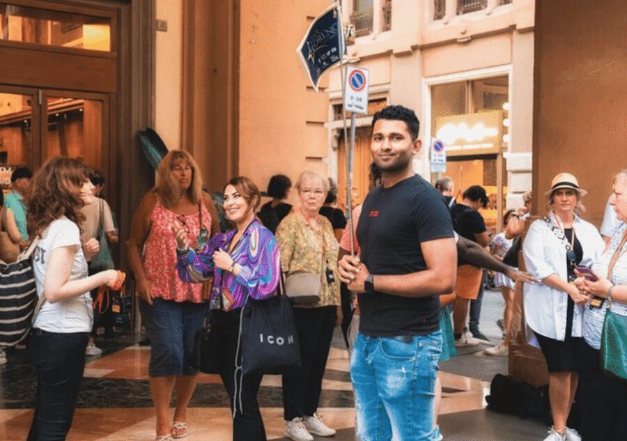 Florence: Small Group Guided Walking Tour - Baptistery, bell tower, and the “why” behind the cathedral area