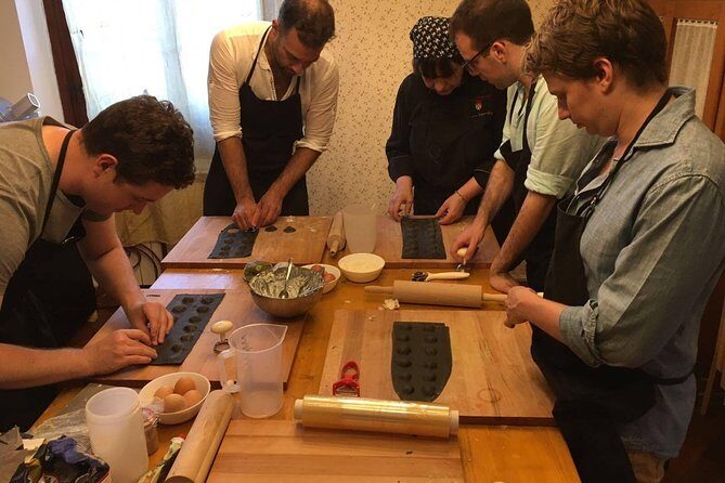 Florence Small-Group Pasta Class with Seasonal Ingredients - What Makes This Class Worth Your Time