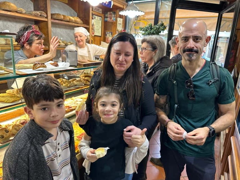 Florence: Street Food Tour with Wine & Local Guide - Duomo Area Sights Without the “Stop-and-Start” Museum Feeling