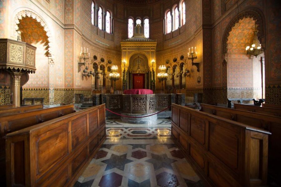 Florence: Synagogue and Jewish Museum Entry Ticket - Stepping Into the Prayer Hall: Architecture and Quiet Rules
