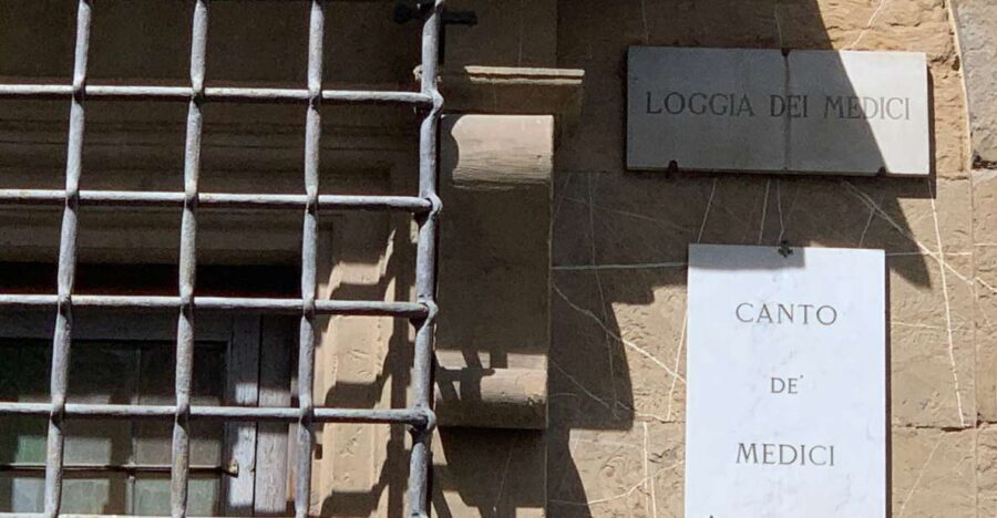 Florence: The Medici Family Guided Walking Tour - Starting at Via Cavour 21r: Getting In Without Stress