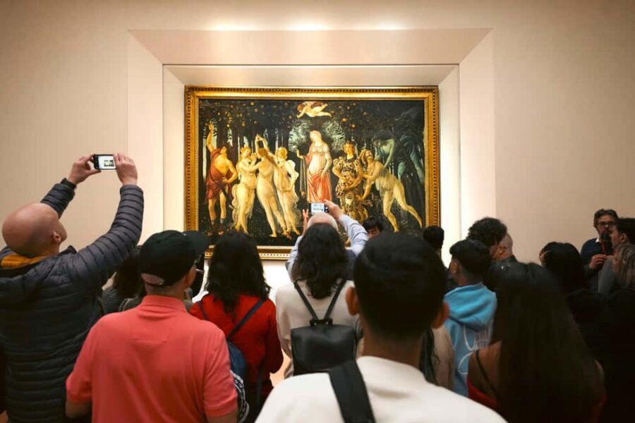 Florence: Uffizi Gallery Reserved-Entry VIP Tour - Price and logistics: timing, languages, and what to bring