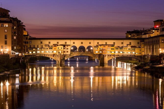 Florence Vintage Bike Tour–guided, small group or private option - Via de’ Tornabuoni and Santa Trinita: Fashion Streets Meet Renaissance Architecture